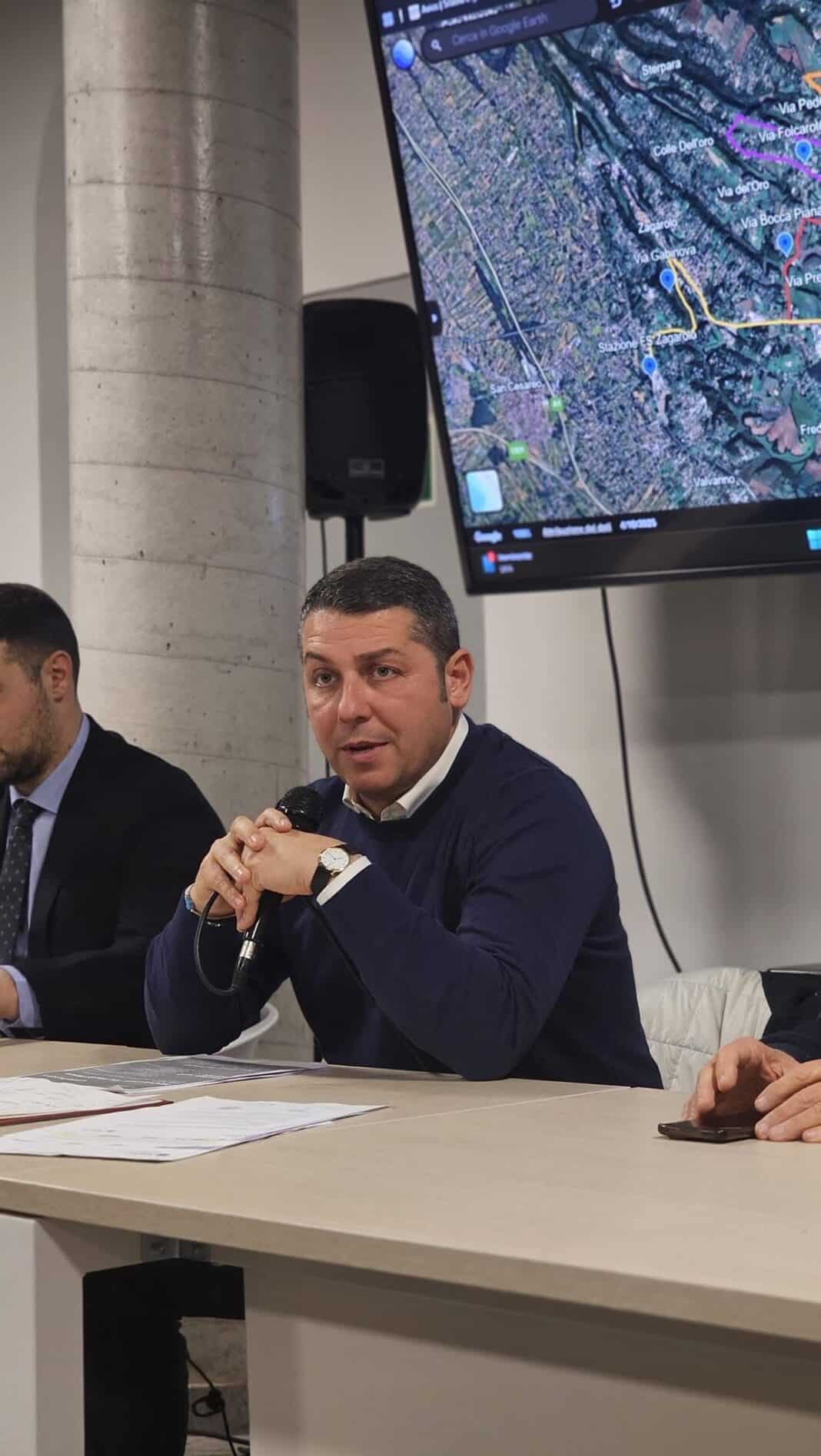 RISOLUZIONE DI DUE CRITICITÀ DEL TPL: CARCHITTI E VALVARINO COLLEGATE RISOLUZIONE DI DUE CRITICITÀ DEL TPL: CARCHITTI E VALVARINO COLLEGATE