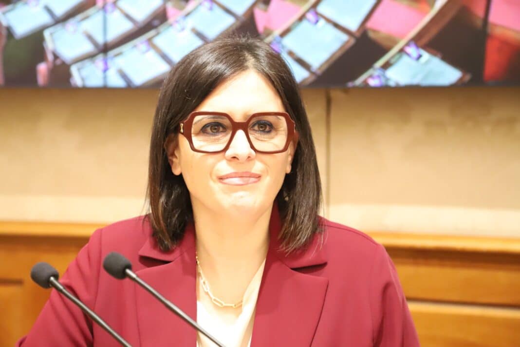 Latte, Nocco (FDI): “Rispettare gli impegni dell’accordo siglato al Masaf, al Sud va riconosciuto il differenziale Latte, Nocco (FDI): “Rispettare gli impegni dell’accordo siglato al Masaf, al Sud va riconosciuto il differenziale