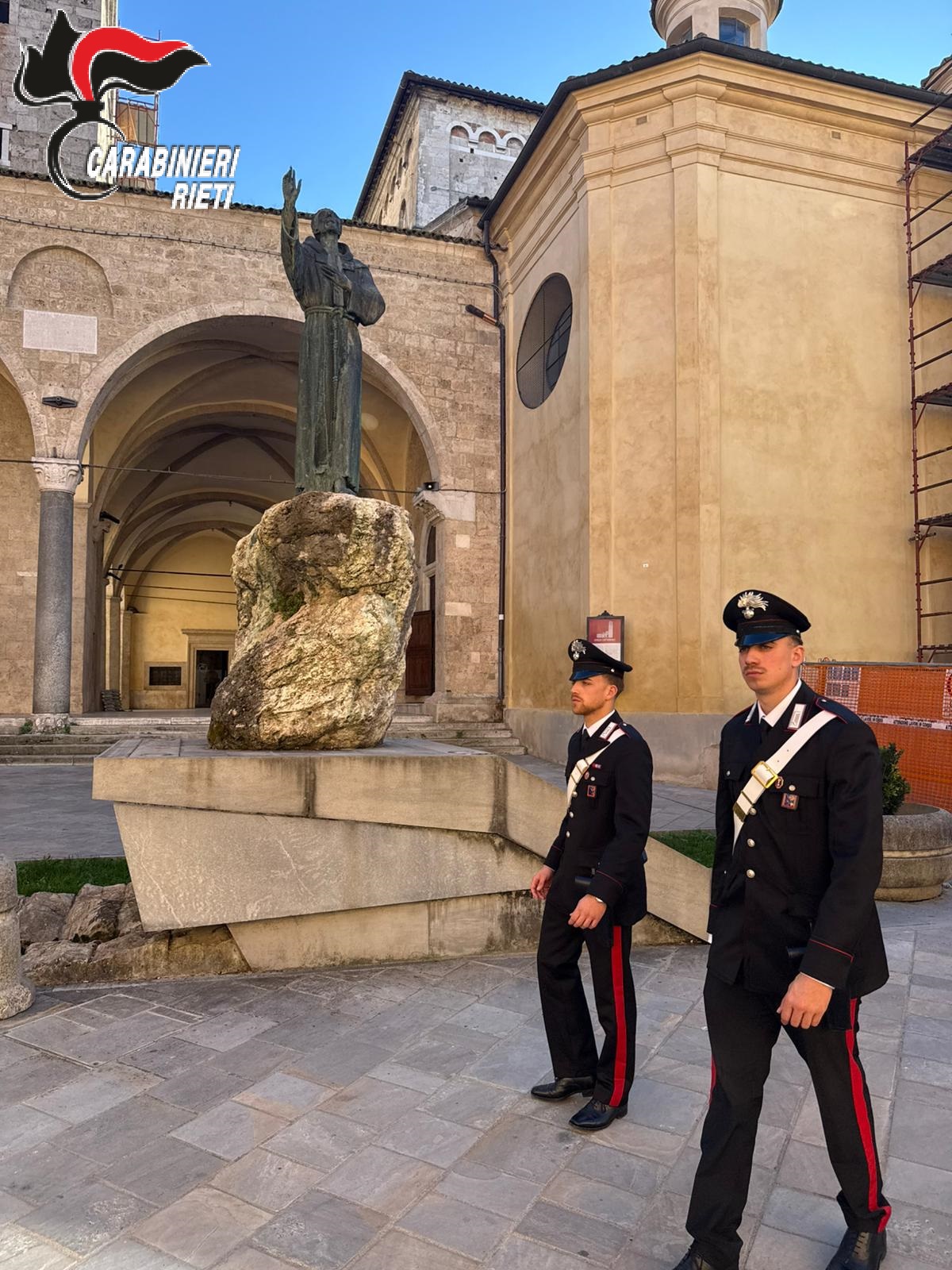 RIETI: ANZIANA RAGGIRATA AL BANCOMAT: I CARABINIERI DENUNCIANO UN UOMO PER TRUFFA E INDEBITO UTILIZZO DI CARTE DI CREDITO RIETI: ANZIANA RAGGIRATA AL BANCOMAT: I CARABINIERI DENUNCIANO UN UOMO PER TRUFFA E INDEBITO UTILIZZO DI CARTE DI CREDITO