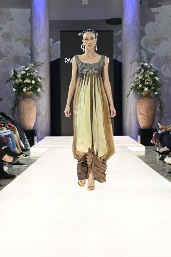 RomeFashionShow#HauteCouture 2026: la moda nazionale ed internazionale infiamma l’EUR 2 Z9P6409 cn12