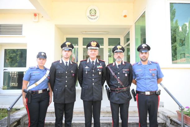 IL GENERALE DI CORPO D'ARMATA ALDO IACOBELLI IN VISITA ALLE STAZIONI DI AMATRICE, BORBONA E POGGIO SAN LORENZO 2 DSC 1044