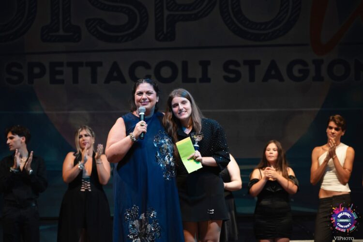Ladispoli. Music Contest, per la vincitrice un brano inedito 4 WhatsApp Image 2026 08 10 at 21.21.18