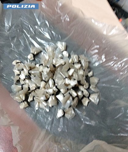 Tivoli: Seguono Un’auto e Documentano in Diretta uno Scambio di Droga 1 FOTO 2 1