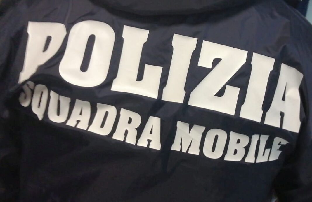 ROMA: RIGORE DELLA QUESTURA PER FENOMENI DI INFEDELTÀ ISTITUZIONALE ROMA: RIGORE DELLA QUESTURA PER FENOMENI DI INFEDELTÀ ISTITUZIONALE