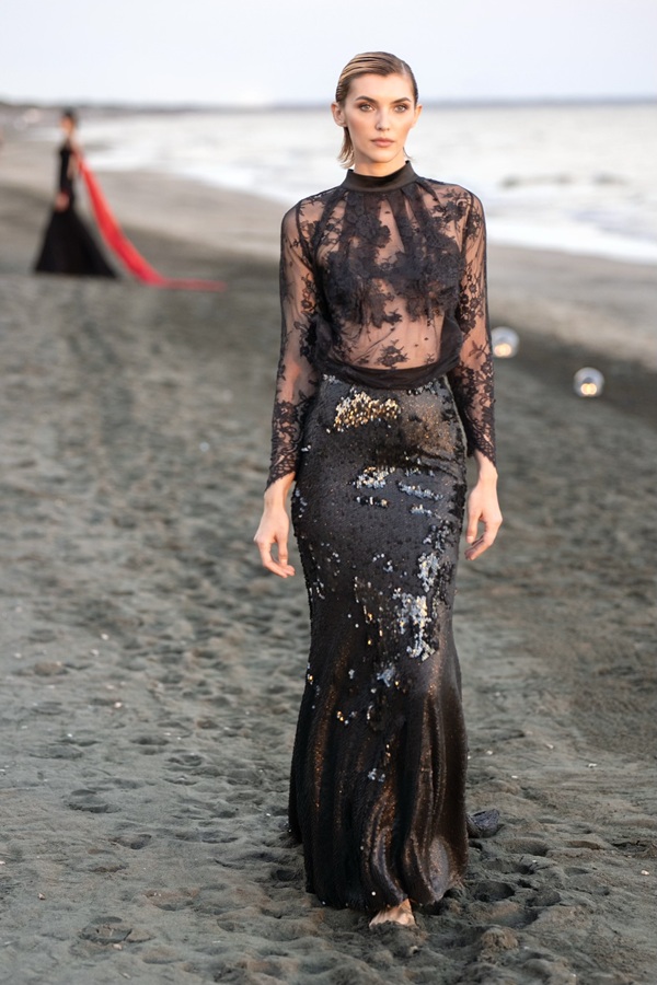 Sunset Fashion Show: moda ed eleganza in spiaggia a Latina 11 antonio martino couture 2 photo credits augusto frascatani