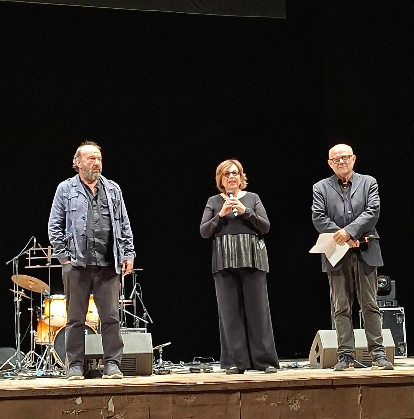 Finalissima de “Il Mio Cantico Libero” al Teatro Flavio Vespasiano: vince Francesco Rainero, allievo della Scuola Internazionale di Teatro dei Giullari promossa dal Comune di Rieti Finalissima de “Il Mio Cantico Libero” al Teatro Flavio Vespasiano: vince Francesco Rainero, allievo della Scuola Internazionale di Teatro dei Giullari promossa dal Comune di Rieti