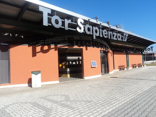 Ingresso_Stazione_di_Tor_Sapienza