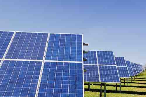 Manovra e competitività, le richieste delle imprese: fondi per le infrastrutture e sgravi contro il caro energia