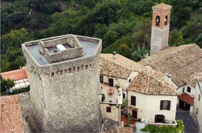 Viaggio nella terra dei Sabini: alla scoperta di Monteleone e Ginestra Viaggio nella terra dei Sabini: alla scoperta di Monteleone e Ginestra