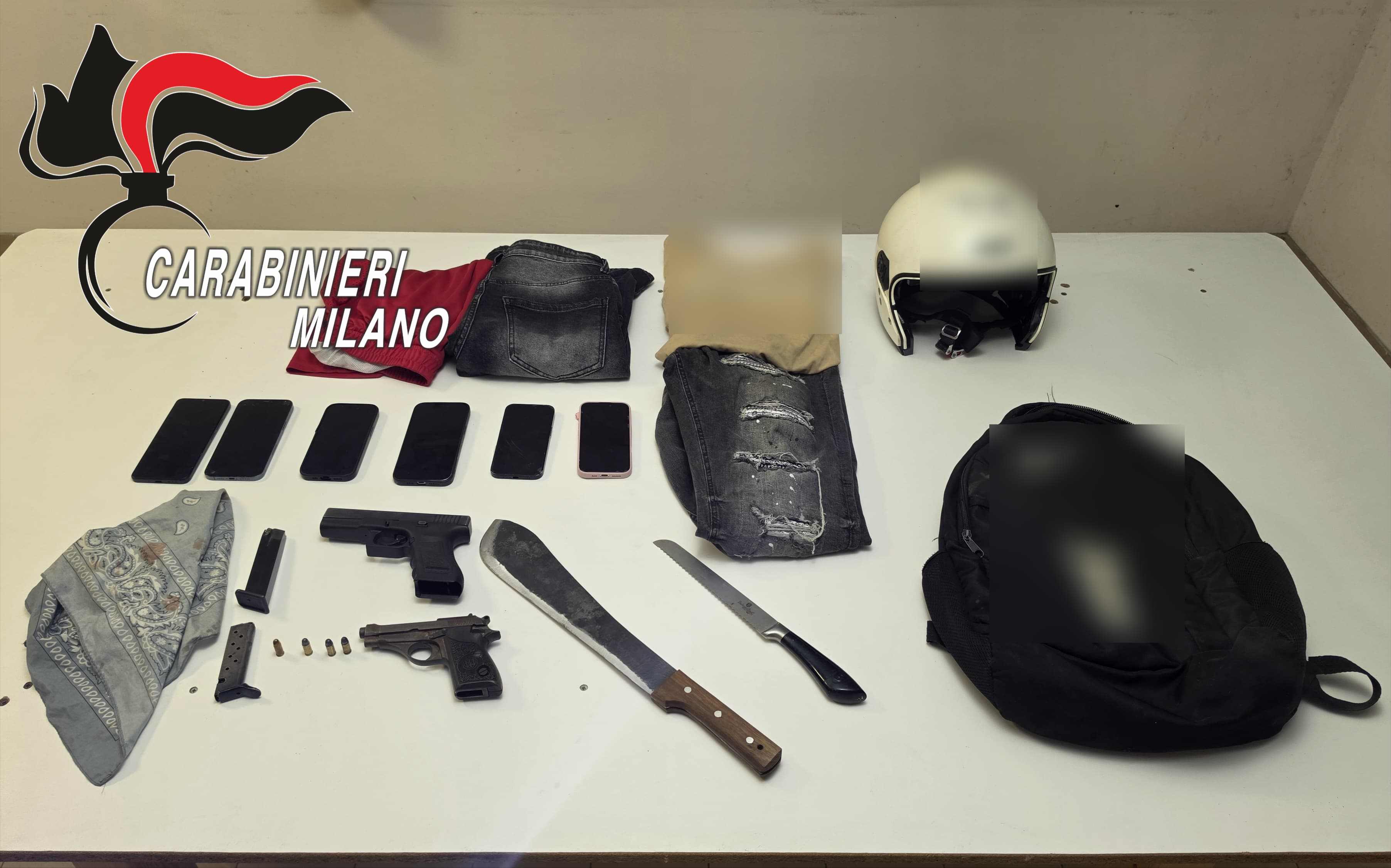 CARABINIERI: TENTATO OMICIDIO NELLA NOTTE DEL 06 OTTOBRE A COLOGNO MONZESE (MI), ARRESTATI 4 CITTADINI SUDAMERICANI RICONDUCIBILI ALLA GANG DEI “LATIN KING” CARABINIERI: TENTATO OMICIDIO NELLA NOTTE DEL 06 OTTOBRE A COLOGNO MONZESE (MI), ARRESTATI 4 CITTADINI SUDAMERICANI RICONDUCIBILI ALLA GANG DEI “LATIN KING”
