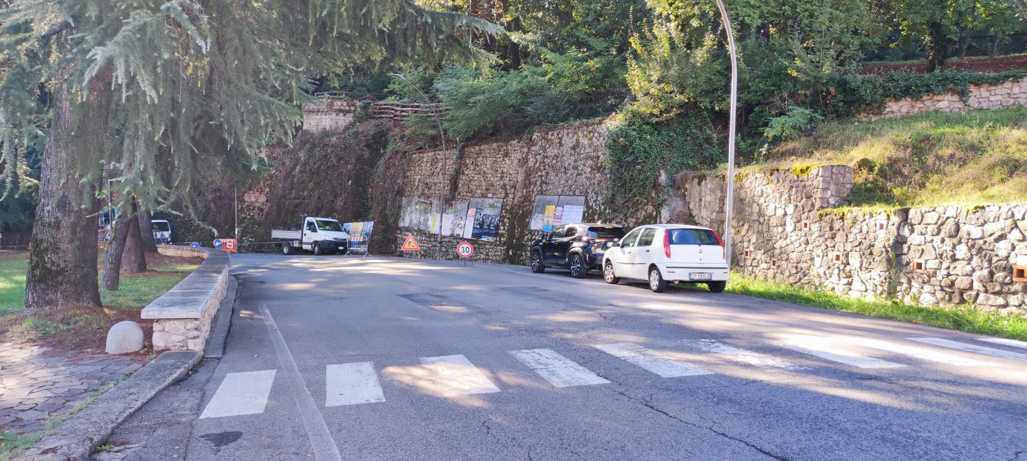 Ceccano, il muraglione del Parco di Castel Sindici torna alla luce Ceccano, il muraglione del Parco di Castel Sindici torna alla luce