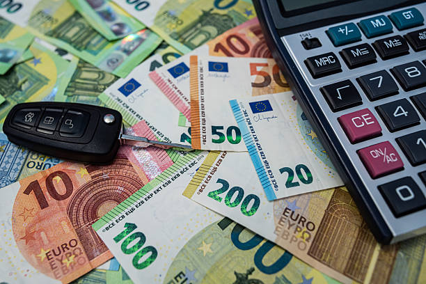 Bollo auto: la tassa più odiata d’Italia tra anachronismi e promesse di riforma Bollo auto: la tassa più odiata d’Italia tra anachronismi e promesse di riforma