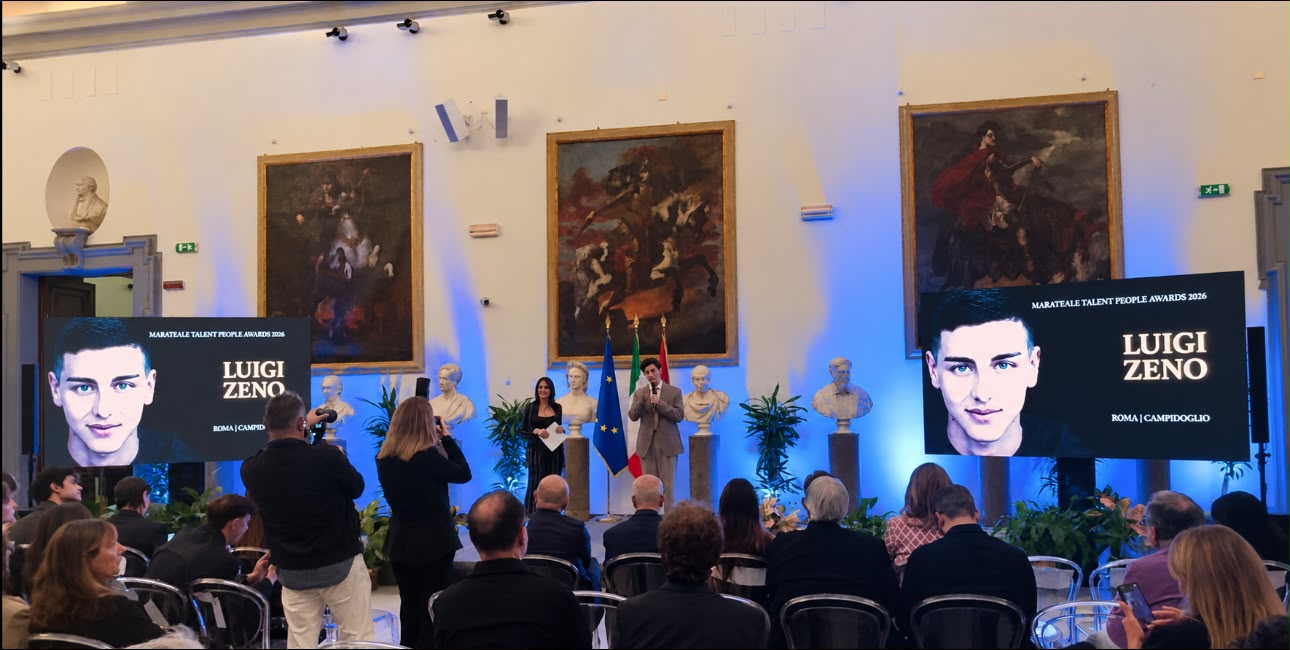 Luigi Zeno premiato al Campidoglio: Roma celebra il suo talento Luigi Zeno premiato al Campidoglio: Roma celebra il suo talento