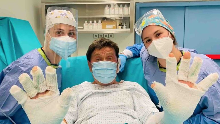 Gianni Morandi ‘ragazzo fortunato’ in corsia al Bufalini di Cesena