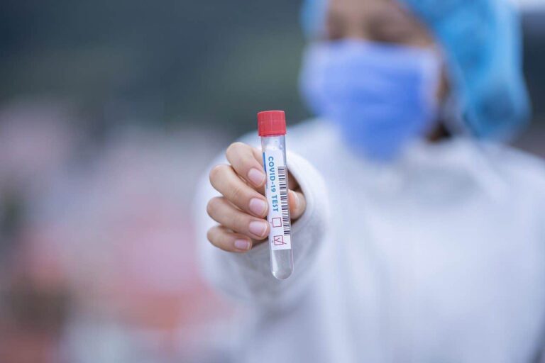 Covid, in Veneto due pazienti con la variante indiana