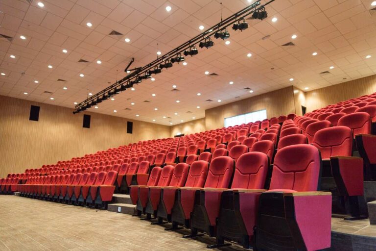 Quarantotto ore di proiezioni non-stop: ecco ‘Le Notti Bianche del Cinema italiano’