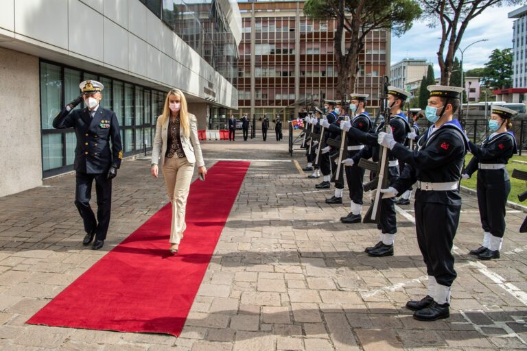 Sottosegretario Pucciarelli (Difesa): Capitanerie di Porto – Guardia Costiera risorsa straordinaria al servizio del Paese