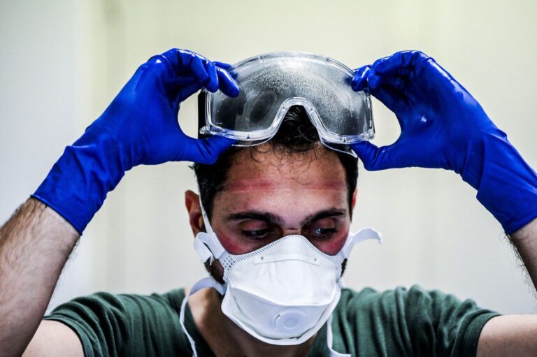 Per i medici sarà un Primo Maggio amaro: “Non chiamateci eroi”