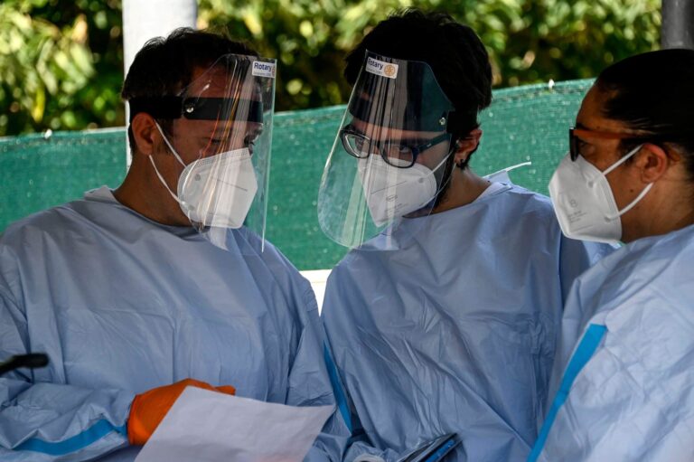 Covid, Gimbe: “Prudente ottimismo, ma indietro su vaccinazioni 60-69”