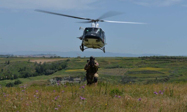Sottosegretario Pucciarelli (Difesa) Cacciatori di Calabria reparto di eccellenza dei Carabinieri