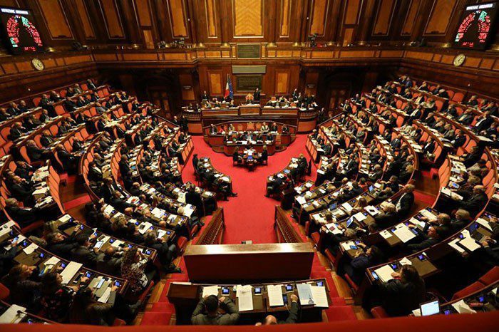 Il Senato approva il dl Fondone: stanziati 30,6 miliardi e prorogato il superbonus