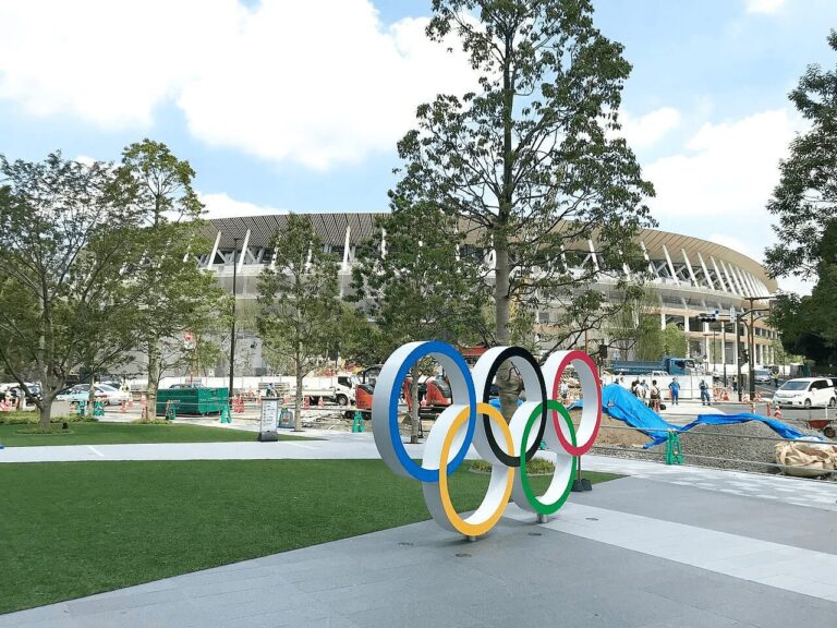 Nuovo picco di contagi a Tokyo, niente pubblico ai Giochi Olimpici
