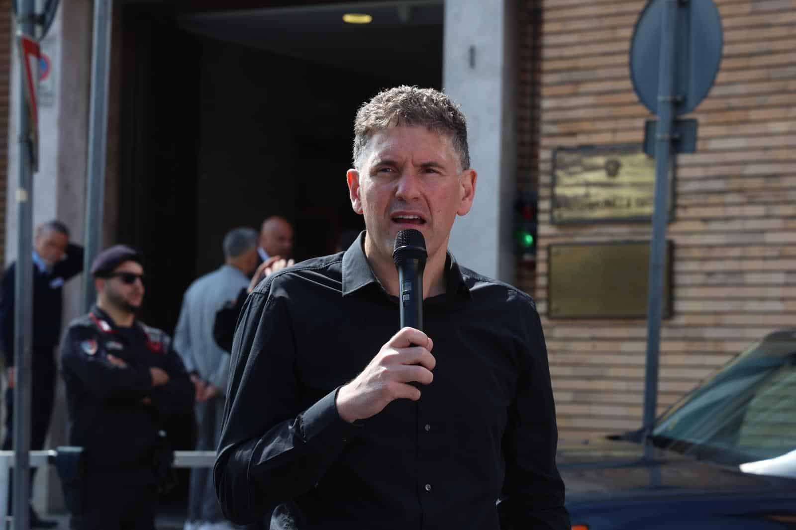Giuliano Ministero
