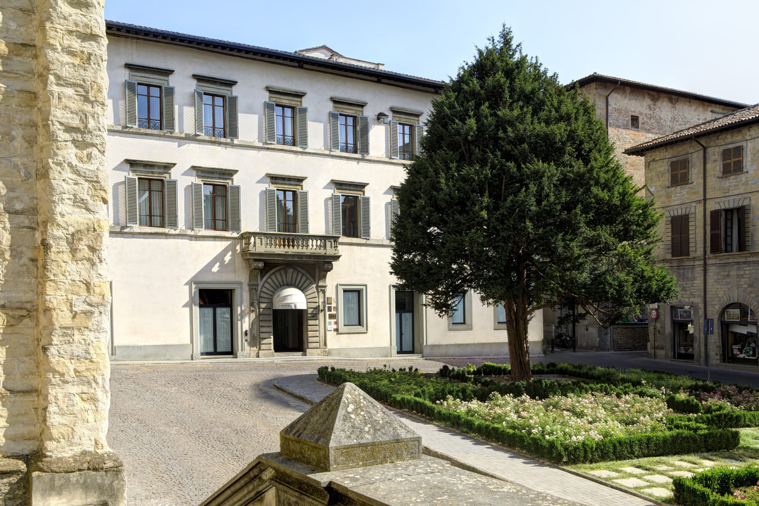 Tiferno Exterior