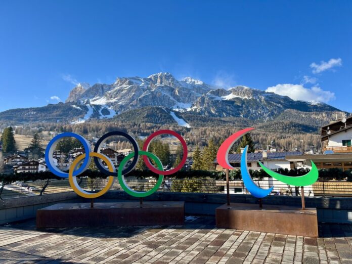 OLIMPIADI_cortina-1024x768