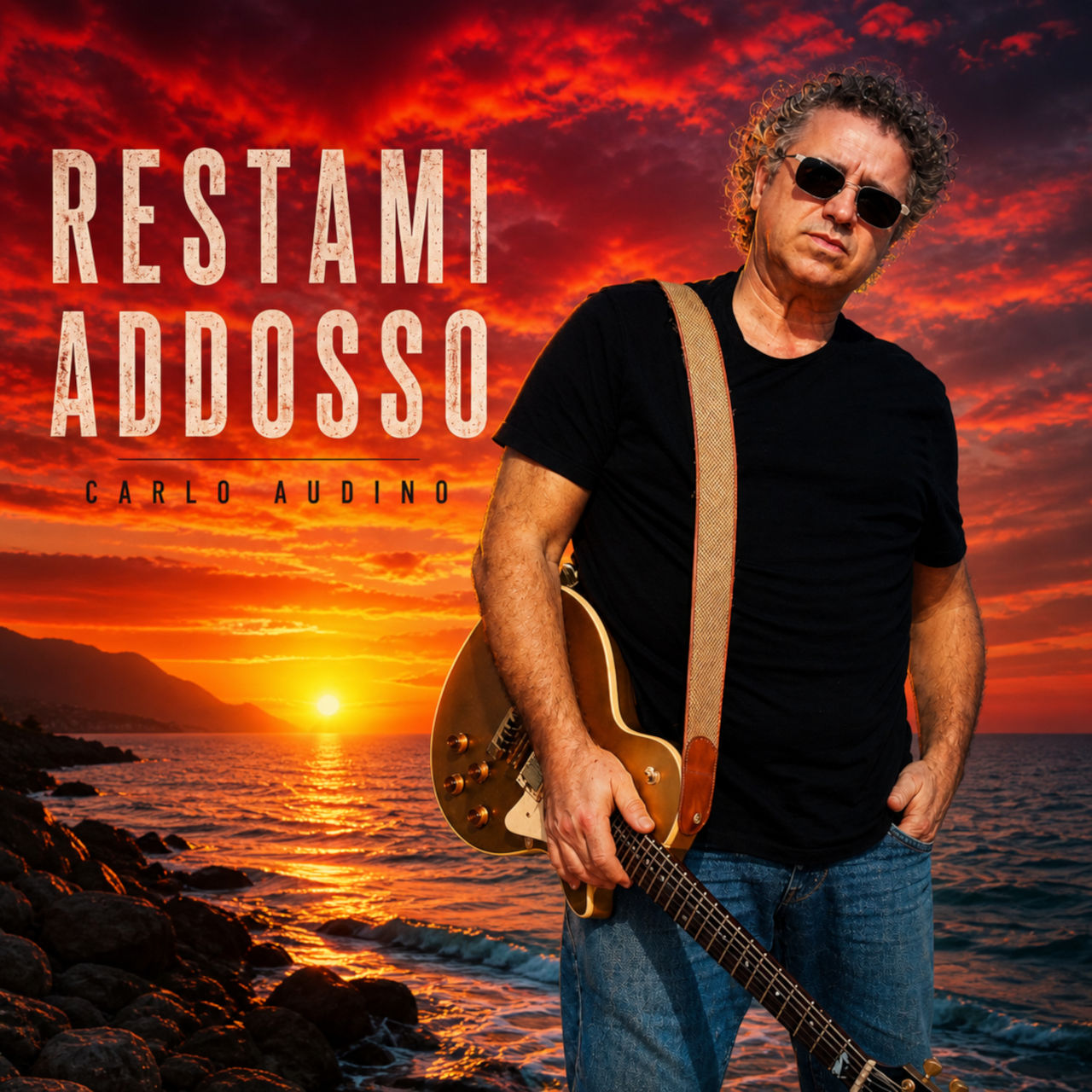 Il cantautore e musicista romano Carlo Audino torna con “Restami addosso”