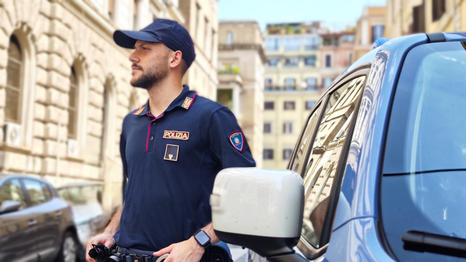 ROMA: “TRATTA” CON LA VITTIMA UN SALDO DI 50 EURO PER UN PRESUNTO DANNO AL SUO SCOOTER, MA CEDE PER 20