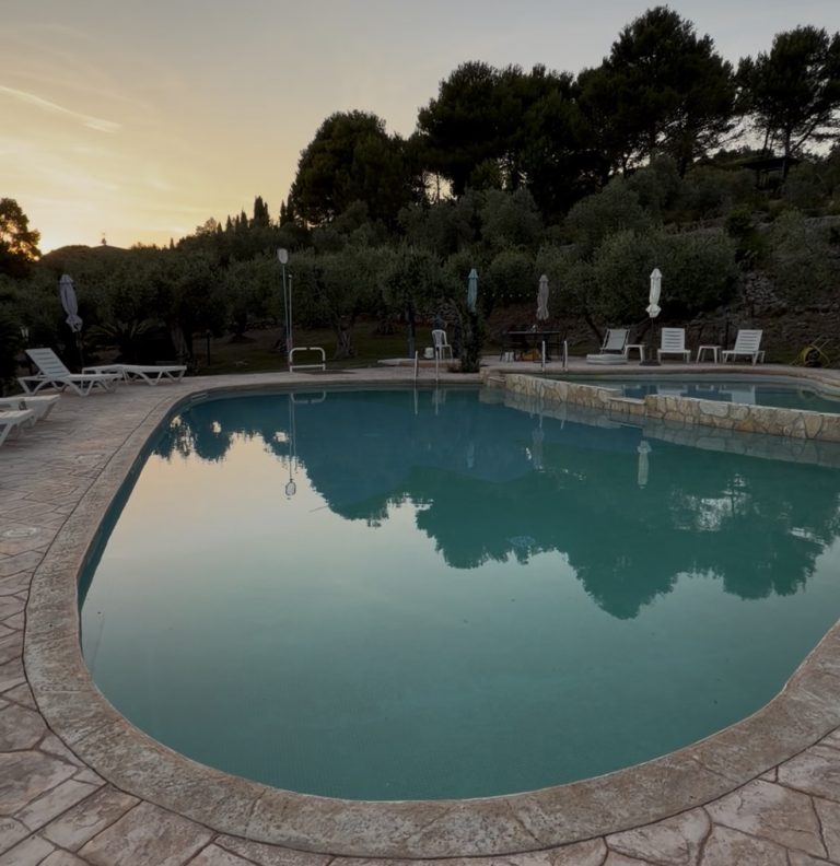 Villa Olivia, dove il silenzio della natura incontra il piacere dell’ospitalità