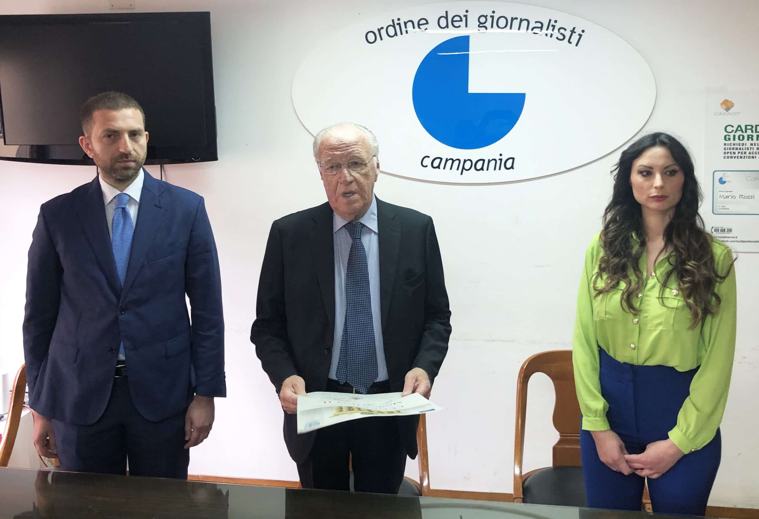 Premiazione-Da-sinsitra-Cacciola-Falco-e-Capentieri