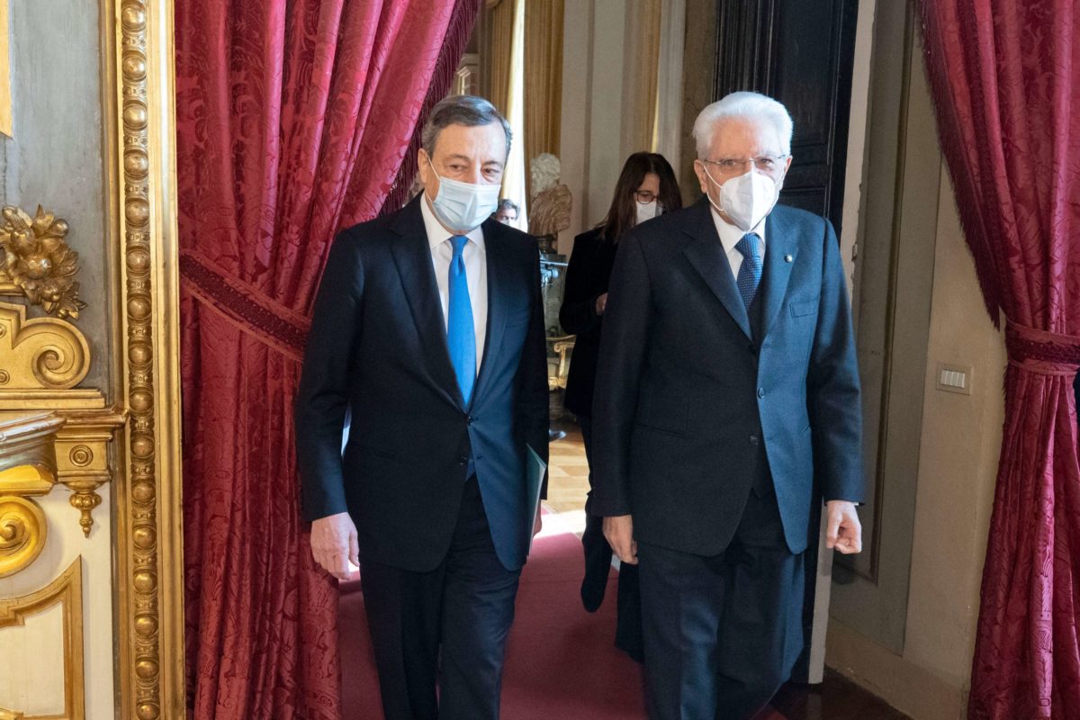 draghi-mattarella-scaled-e1642700230889