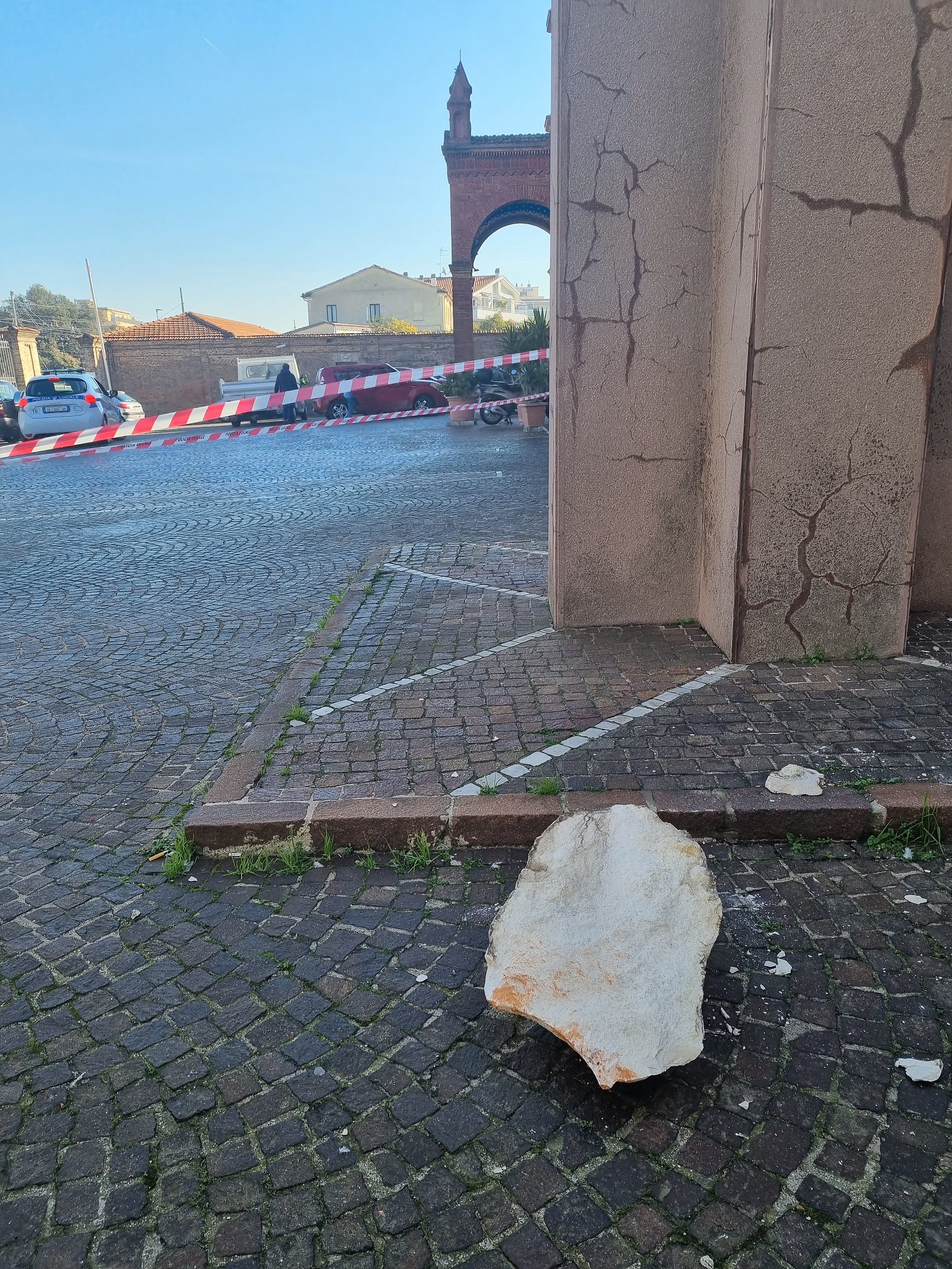 2-ridotta-madonnina-cappuccini-pesaro-terremoto-foto-Luf-2