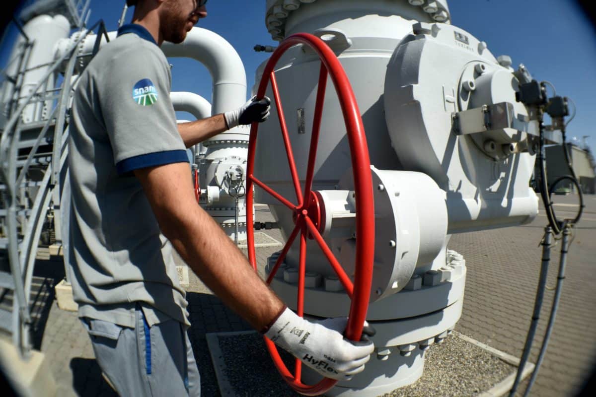 C’è l’accordo Ue sul tetto al prezzo del gas: price cap a 180 euro C’è l’accordo Ue sul tetto al prezzo del gas: price cap a 180 euro