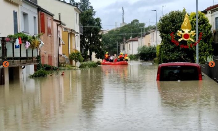 ALLUVIONE-EMILIA-ROMAGNA-foto-vvff