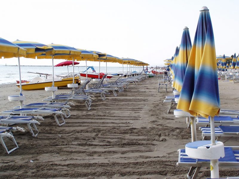 spiagge_ombrelloni_riviera