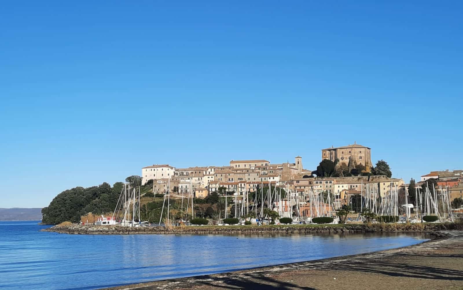 CAPODIMONTE Lago di Bolsena (foto Ufficio Stampa Naturalmente Capodimonte) - Copia