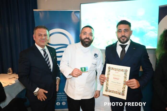 Nami, tempio dell’ospitalità: AMIRA Napoli celebra maître e chef tra gusto e tradizione Nami, tempio dell’ospitalità: AMIRA Napoli celebra maître e chef tra gusto e tradizione