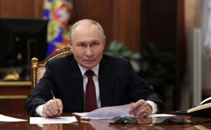 PUTIN HA UN INCONTRO SULLA SITUAZIONE NELLA ZONA DI OPERAZIONE MILITARE SPECIALE