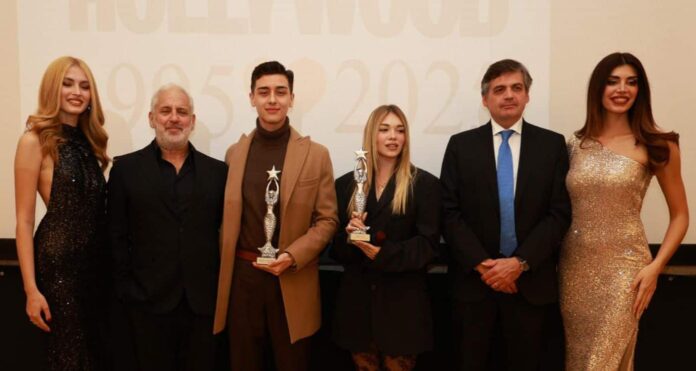 Luigi Zeno , sindaco di Capri Luigi Zeno e Cartisia Somma premiati a Capri Hollywood : I Miglior Giovani Attori accanto al Sindaco Paolo Falco e all' Attore Vincent Riotta