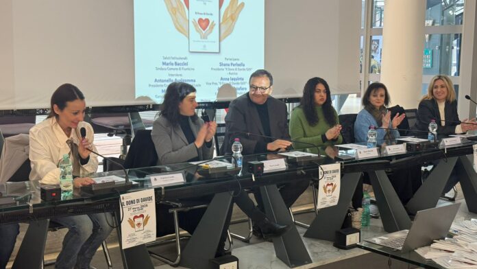 il dono di davide Fiumicino. “Il Dono di Davide” coinvolge le scuole: cresce il progetto educativo in Aula Consiliare
