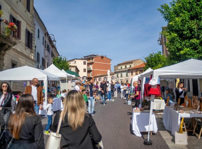 Piazza 25 Luglio