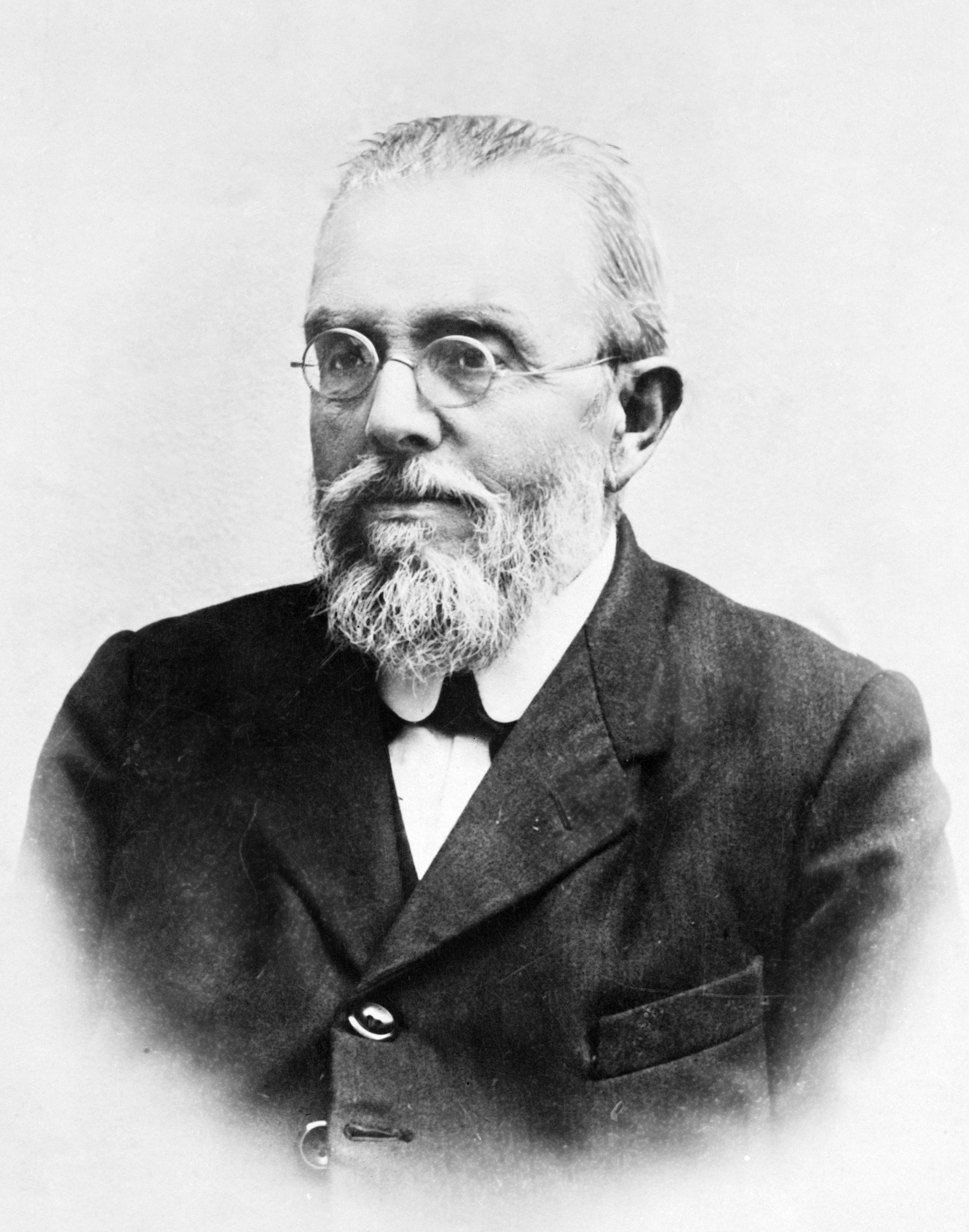 G Grassi Cerimonia commemorativa a Fiumicino per Giovan Battista Grassi, scienziato che contribuì alla lotta contro la malaria nel Lazio.