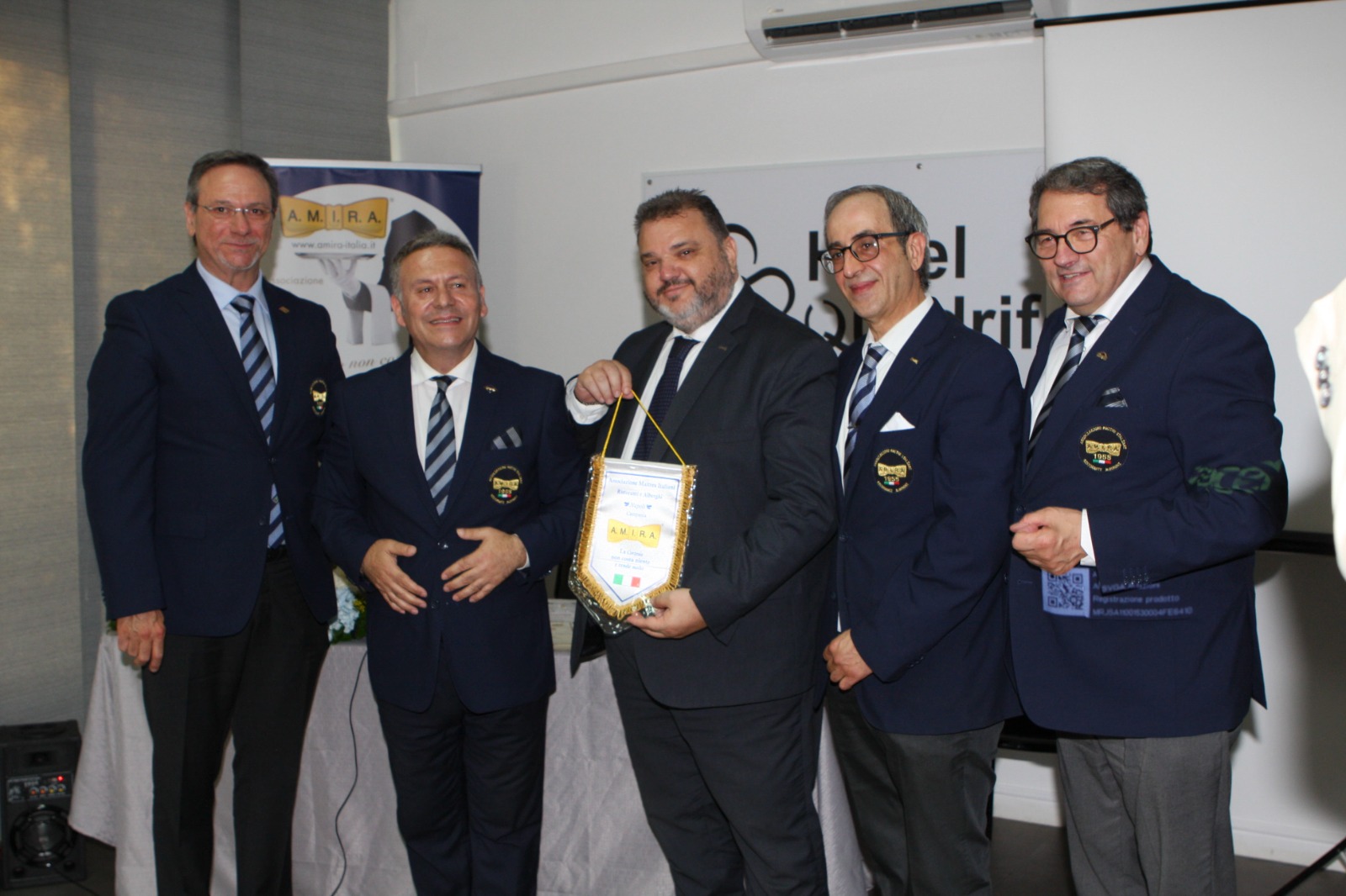 AMIRA Napoli Campania: successo per la Masterclass sul Food & Beverage Cost all’Hotel Quadrifoglio AMIRA Napoli Campania: successo per la Masterclass sul Food & Beverage Cost all’Hotel Quadrifoglio