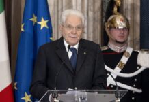 Mattarella e il monito alle nuove generazioni: «La democrazia non è acquisita per sempre, serve impegno»