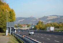 Sorpasso a destra in Autostrada, multe più eque, patente a 17 anni: cosa potrebbe esserci nel nuovo Codice della strada