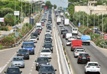 Fine vacanze, oltre 30 milioni di italiani verso il rientro: i consigli per una guida senza rischi