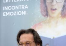 Roma. Fazio dona quattro opere, l’arte resta alle persone Salvatore Fazio a Cadenze Letterarie al Parco Tevere Marconi di Roma